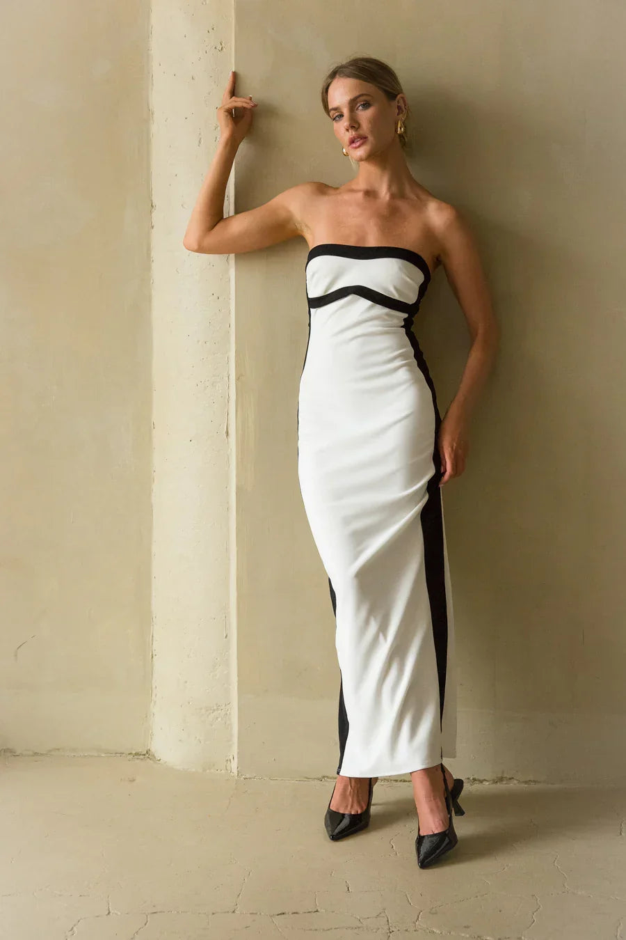 Meredith Strapless Contrast Bodycon Midi Dress