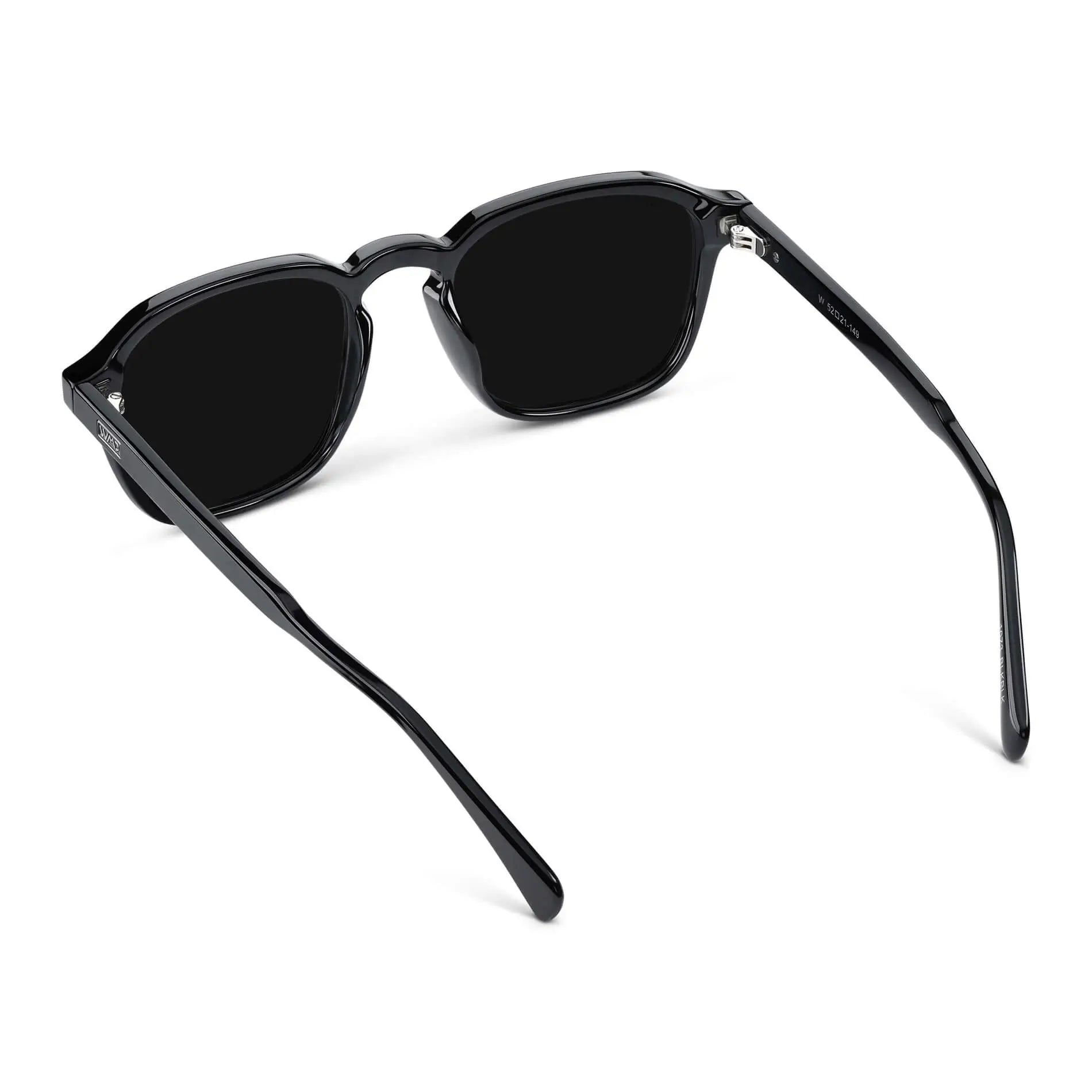 Francis | Polarized