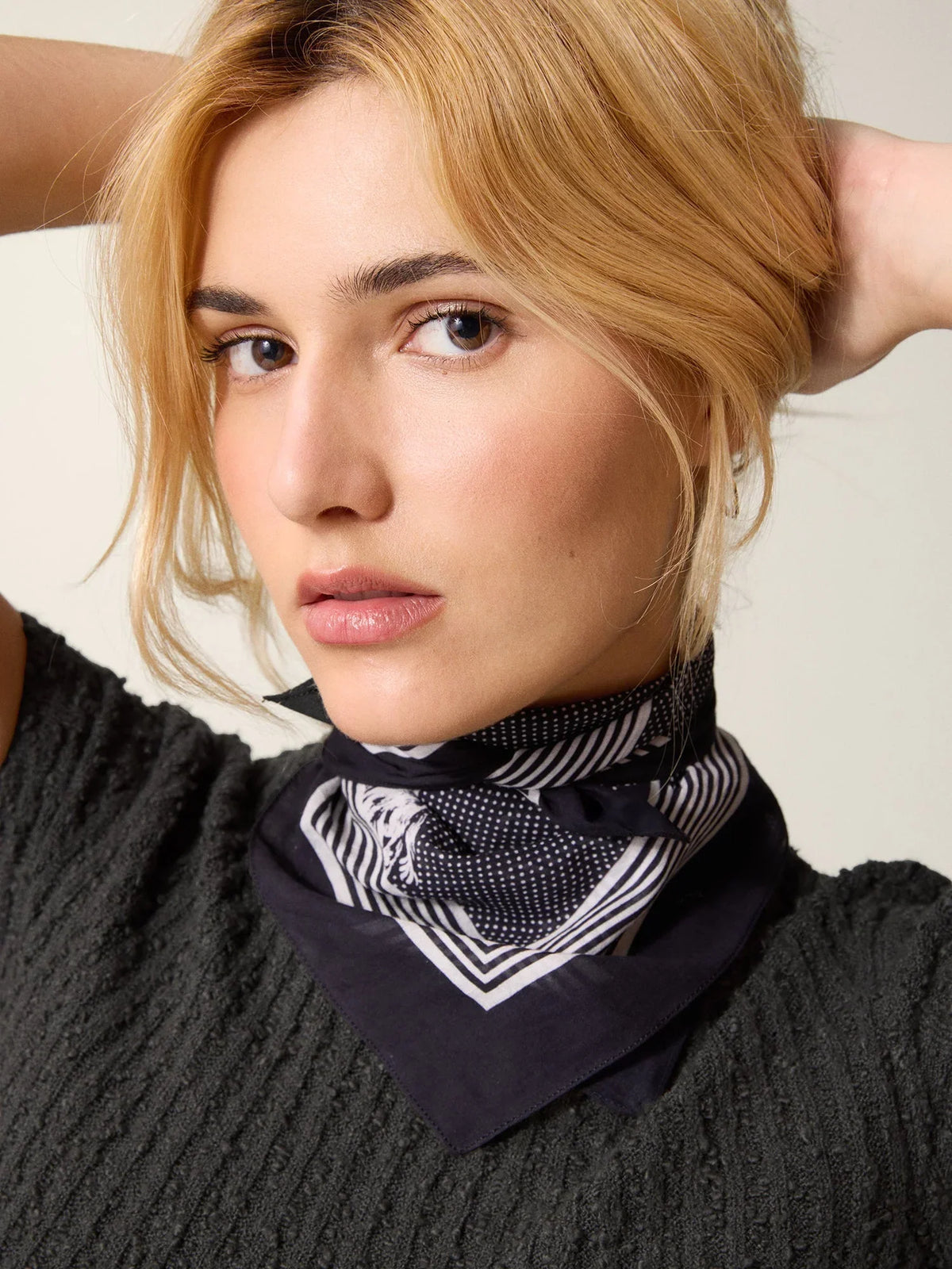 TANGUY scarf