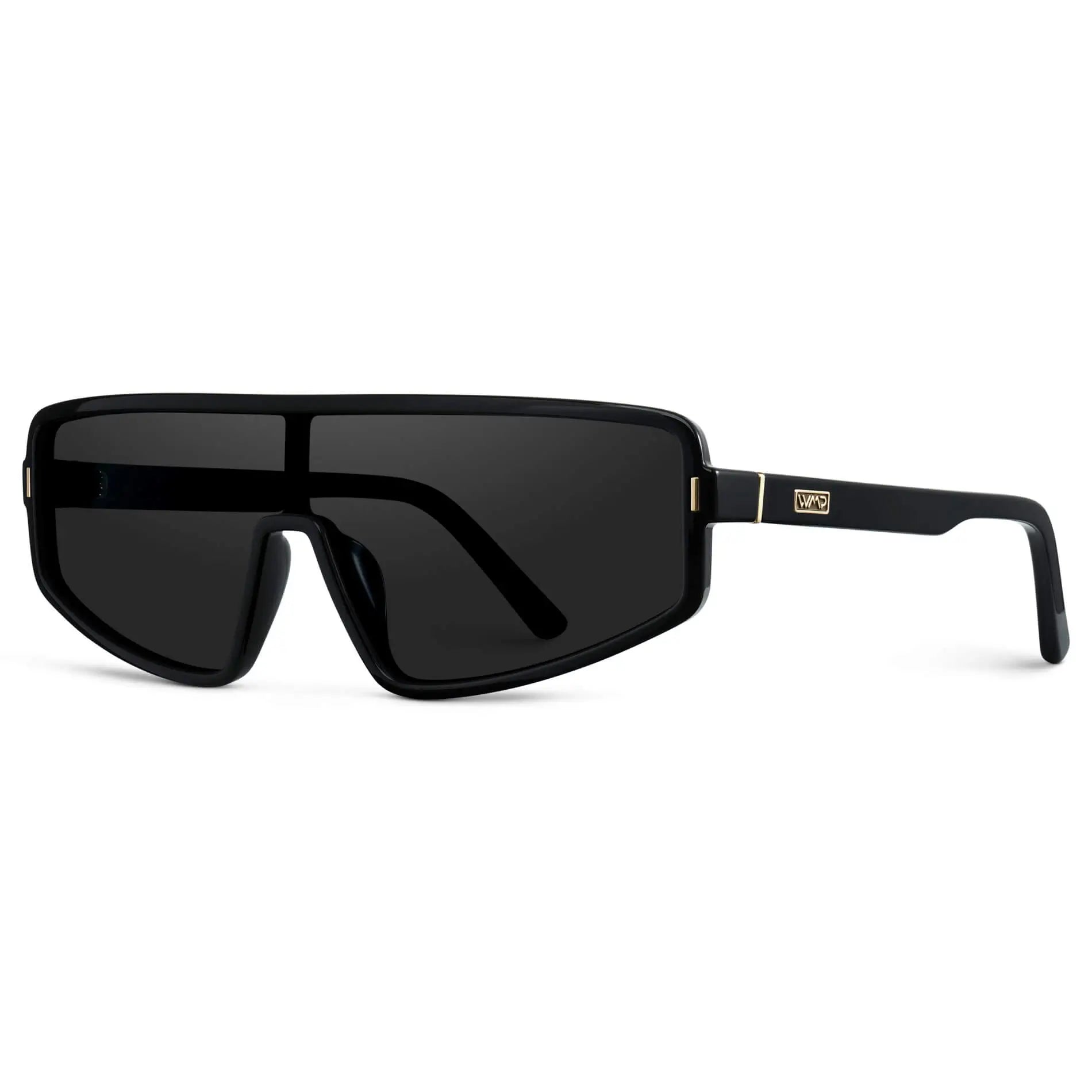 Nova | Polarized